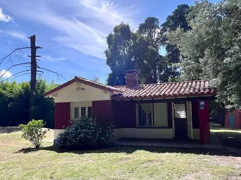 CHALET Y LOTES EN VENTA EN BARRIO LOS PINOS, MONTE