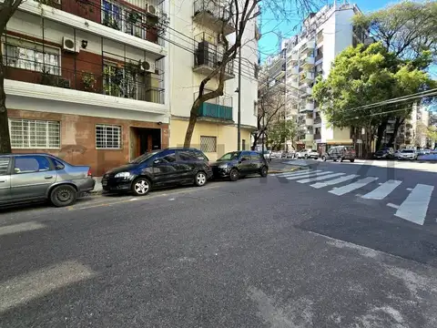 Venta departamento 2 ambientes y medio en planta baja con patio en Palermo