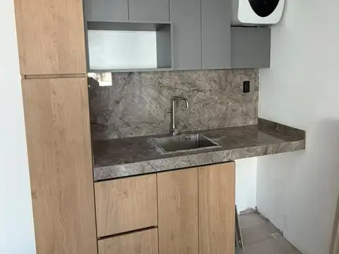 Oficina en Venta en Alberdi, USD 75.000