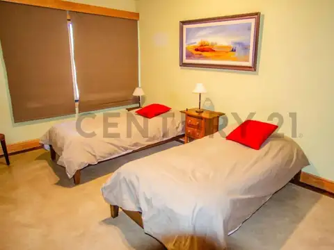 VENTA CASA SAN MARTÍN DE LOS ANDES. BARRIO CHAPELCO GOLF