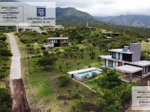 VENTA CASA BARRIO AGUAS BLANCAS