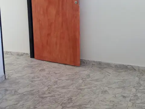 Departamento en Alquiler en Boca, $ 650.000