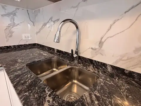 Departamento en Alquiler en Banfield, $ 990.000