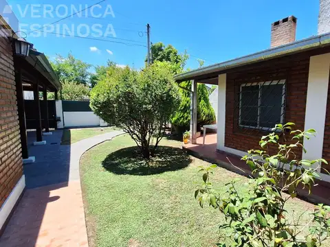 Casa Venta Moron tres ambientes