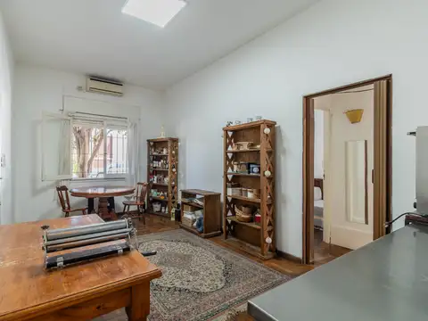 Departamento de 3 Ambientes en venta en Villa Gral. Mitre.