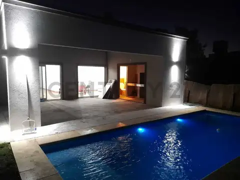 Casa en Venta en Domselaar, USD 112.000