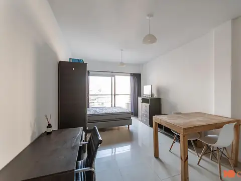 VENTA DEPARTAMENTO MONOAMBIENTE MONSERRAT CON BALCÓN