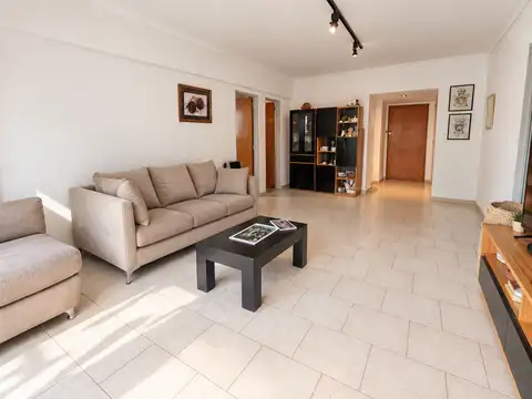 Isabel La Catolica 800