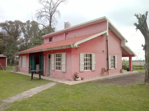 Casa Chalet  en Venta en Escalada, Zárate, G.B.A. Zona Norte