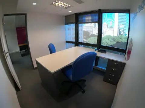 Oficina en Alquiler con 2 cocheras