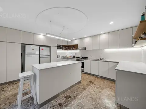 Depto Tipo Casa en Venta 50 años