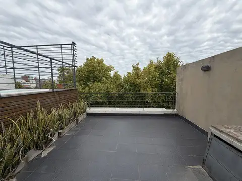 MONOAMBIENTE AMUEBLADO EN ALQUILER CON PISCINA EN BARRIO PICHINCHA