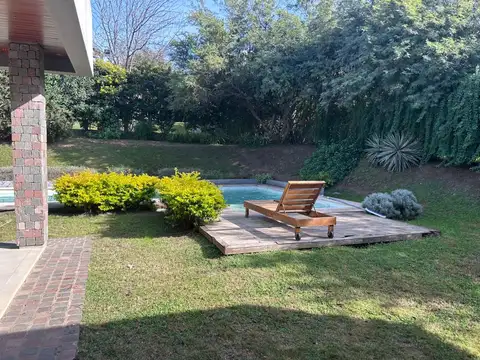 Casa en Venta en La Rufina, USD 440.000