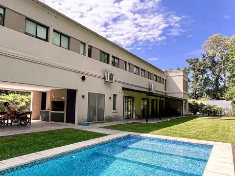 Hotel en Venta en Pilar, USD 900.000