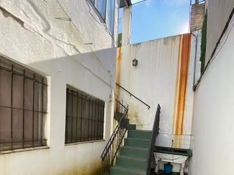 Depto Tipo Casa en Alquiler de Monoambiente