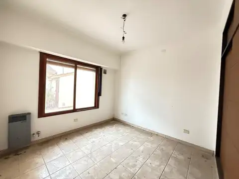Venta PH 3 Amb con Patio - Villa Pueyrredón