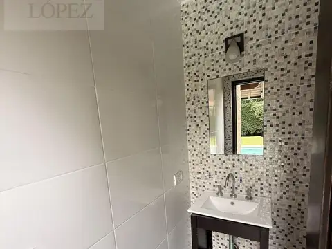 Casa en Venta con 1 cochera