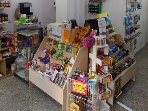 Local en Venta 40 años