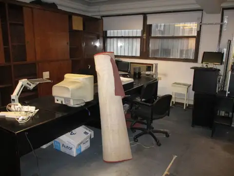 Oficina en Venta 50 años