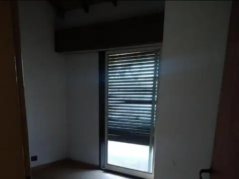 Chaco e/ Sir Fleming y 165