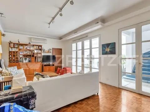 Casa en venta en Palermo con jardín