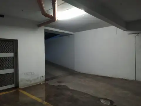 Av. Francia 1100 - Cochera en alquiler - Rosario