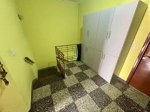 Depto Tipo Casa en Venta en Morón, USD 80.000