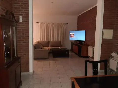 CASA EN VENTA PUEBLO NUEVO CALLE ESTRADA