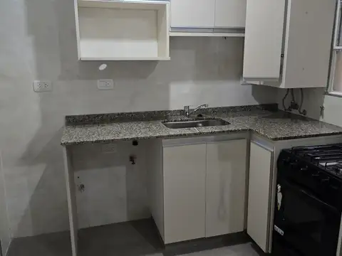 Guayaquil 700, Piso 5