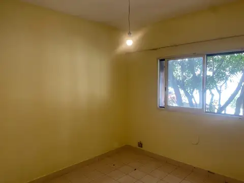 Departamento en Venta en Moron, USD 75.000