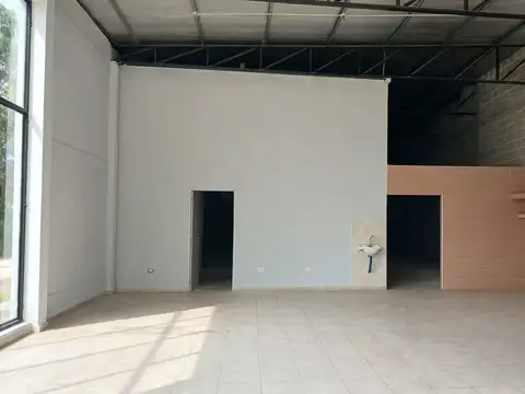 Local en Alquiler en San Fdo del Valle de Catamarca, $ 2.000.000