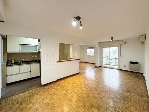 DEPARTAMENTO 4 AMBIENTES CON BALCÓN Y LAVADERO