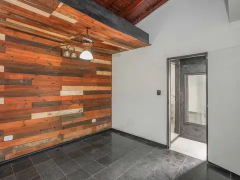 Depto Tipo Casa 2 ambientes con 1 baño