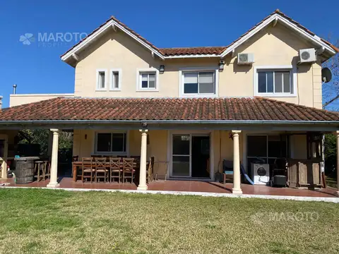 Casa en Venta en Barrio San Lucas - MAROTO PROPIEDADES