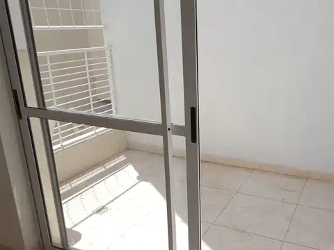 Depto Tipo Casa en Alquiler de 1 dormitorio