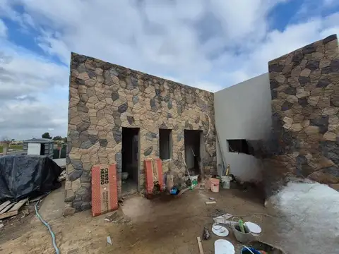 Casa en Venta en Pilar Del Este, USD 210.000