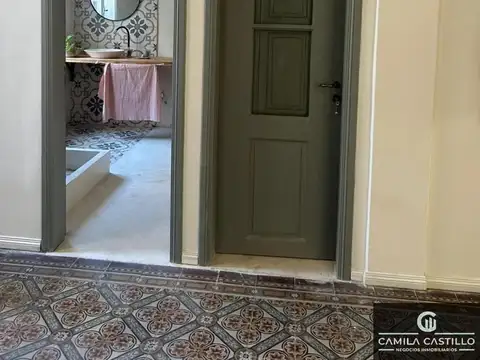 Depto Tipo Casa en Venta 100 años