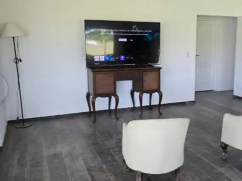 Casa en Alquiler de 4 dormitorios