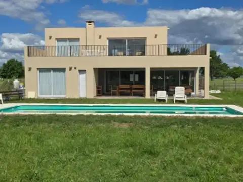 CASA EN ALQUILER MIRABOSQUES