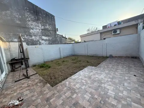 Depto Tipo Casa en Venta de 2 dormitorios