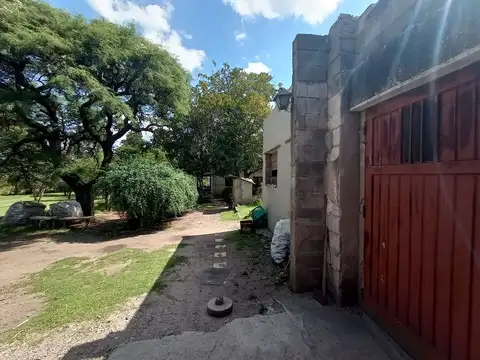 CASA  VILLA GIARDINO 4 DOR 7180 M2 TERRENO VENDO