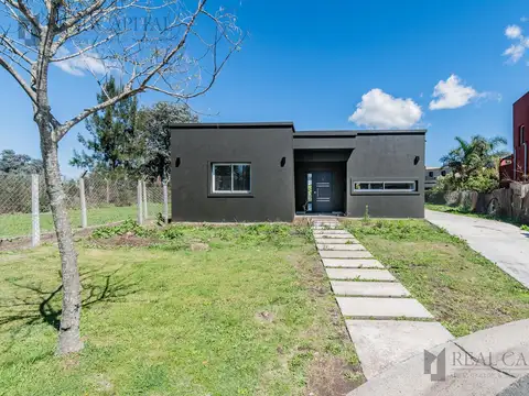 Casa en Alquiler de 3 dormitorios