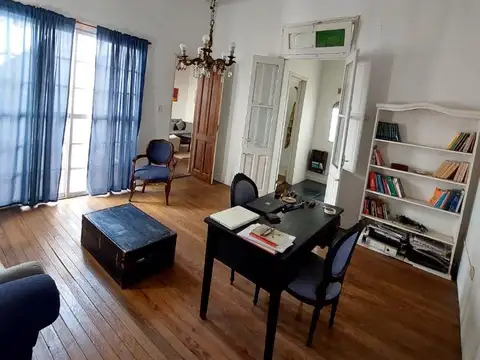 Depto Tipo Casa en Venta 45 años