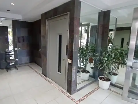 Avenida General Mosconi 3200, Piso 2