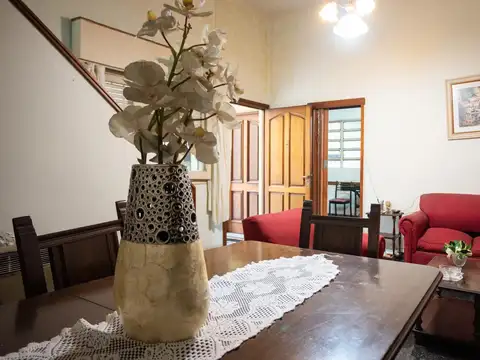 Monseñor Marcon  al 3500 San justo