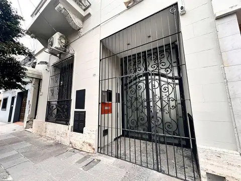 Treinta Y Tres Orientales 2200