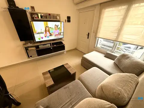 Casa 3 ambientes con 1 baño