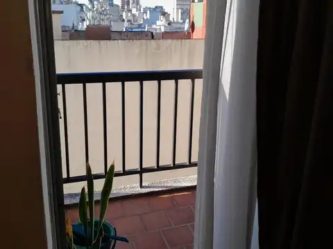 Departamento 1 ambiente en alquiler , zona Plaza Mitre