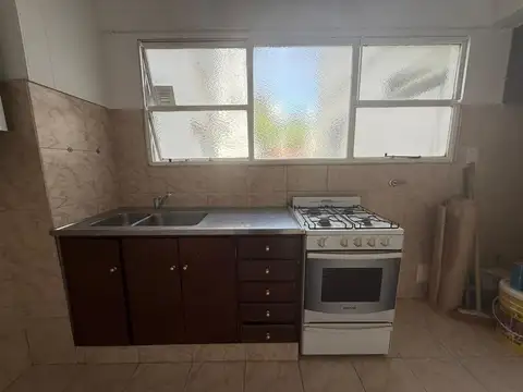 Departamento 4 ambientes con 1 baño