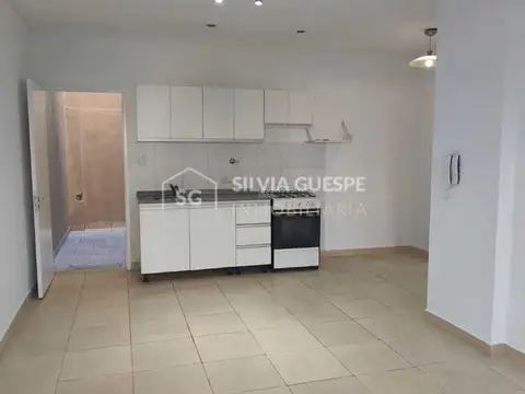 Depto Tipo Casa en Alquiler en Villa Urquiza, $ 890.000